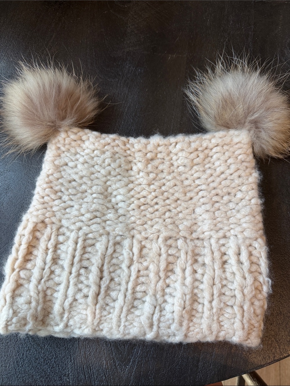 Adult Cream Knit Pom Pom Beanie Hat 100 % cashmere